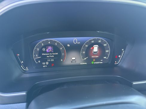 Used 2025 Honda Pilot Elite image 10