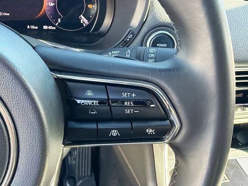 Used 2025 MAZDA CX-70 Plug-In Hybrid w/ Premium Pkg image 40