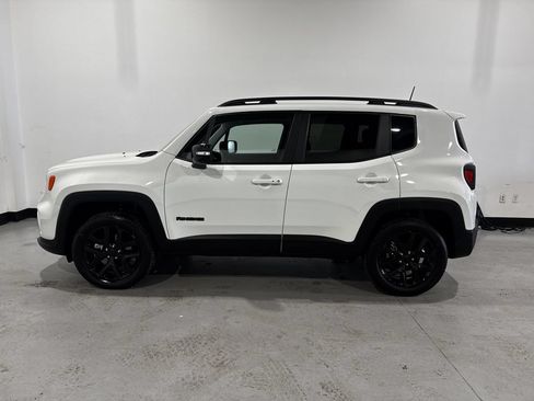 Used 2023 Jeep Renegade Altitude AWD/4WD image 15