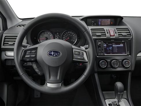 Used 2014 Subaru Crosstrek 2.0i Premium AWD/4WD image 4