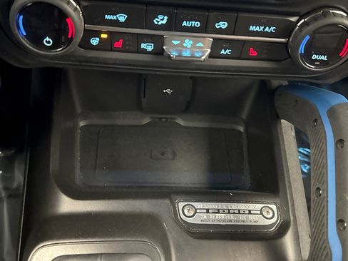 Used 2021 Ford Bronco Outer Banks image 17