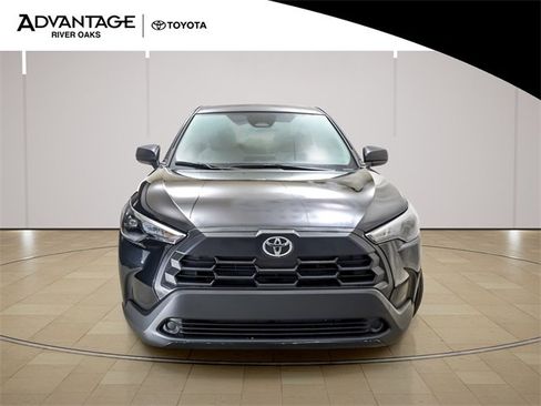 New 2026 Toyota Corolla Cross L image 3