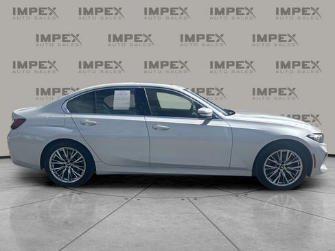 Used 2024 BMW 330i Sedan w/ Convenience Package image 6