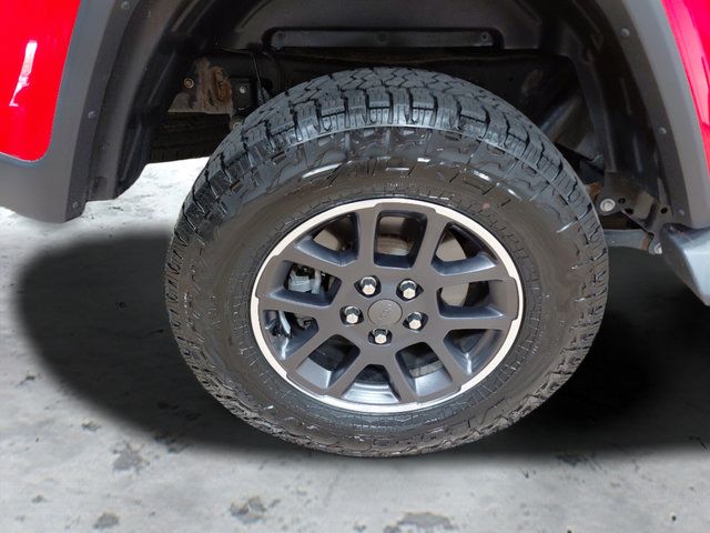 Used 2020 Jeep Gladiator Overland w/ Dual Top Group AWD/4WD image 9