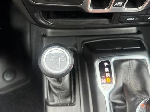 Used 2023 Jeep Wrangler Unlimited w/ Cold Weather Group AWD/4WD image 14