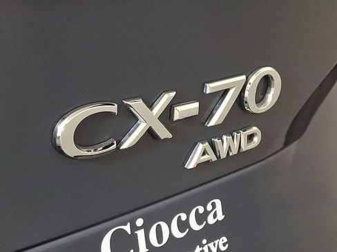 Used 2025 MAZDA CX-70 3.3 Turbo w/ Preferred Package AWD/4WD image 31