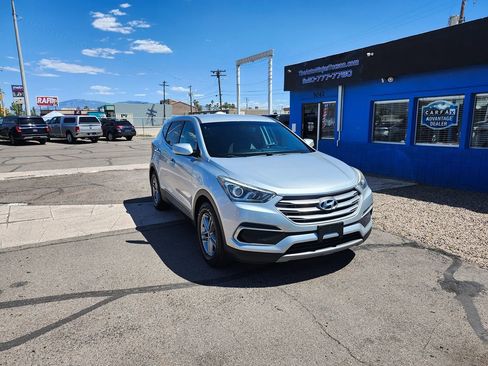 Used 2018 Hyundai Santa Fe Sport image 9