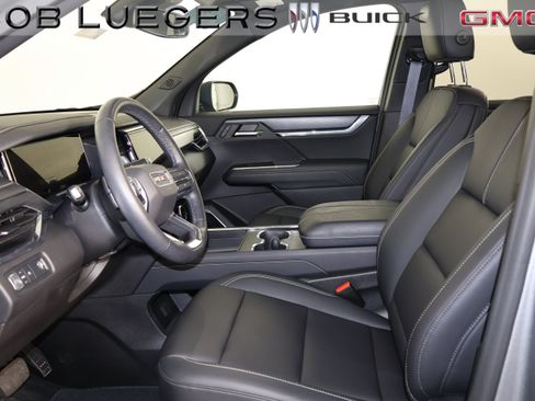 Certified 2024 GMC Acadia Elevation w/ Luxury Package FWD image 8