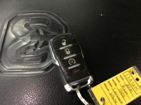 Used 2021 RAM 1500 Laramie image 10