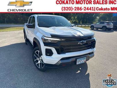 Used 2023 Chevrolet Colorado Z71 w/ Z71 Convenience Package 2
