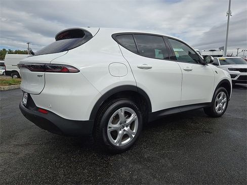 Used 2024 Dodge Hornet GT image 30