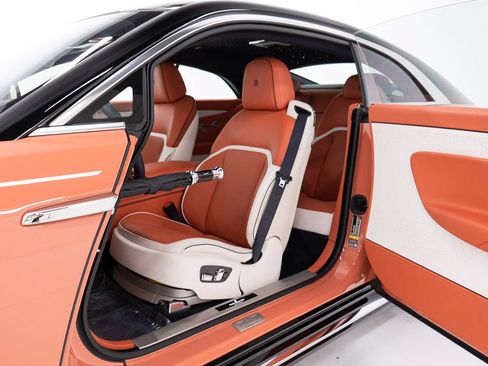 Certified 2024 Rolls-Royce Spectre w/ Spectre Launch Package AWD/4WD image 22