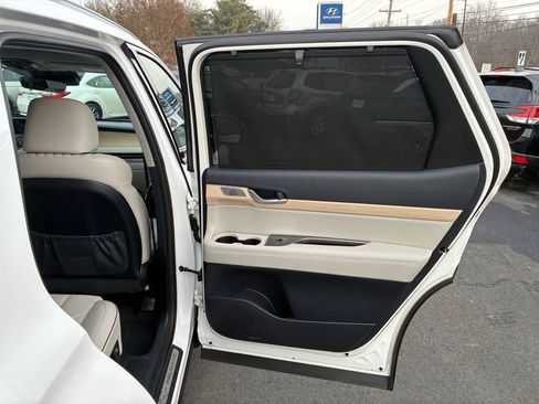 Used 2024 Hyundai Palisade Limited image 50