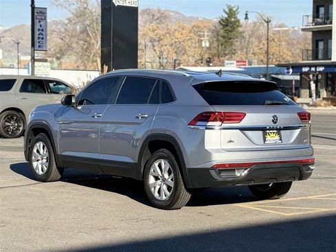 Used 2021 Volkswagen Atlas Cross Sport S AWD/4WD image 5
