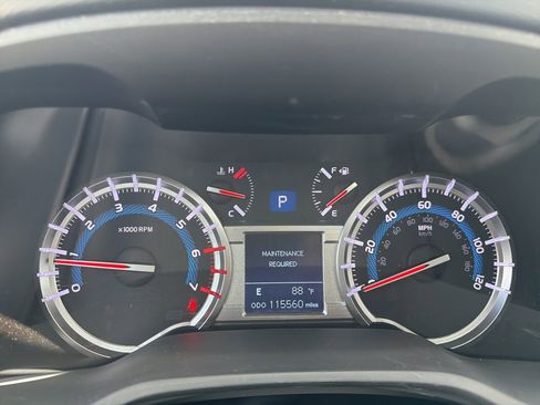 Used 2018 Toyota 4Runner Limited RWD image 13
