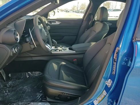 New 2025 Alfa Romeo Giulia AWD image 21