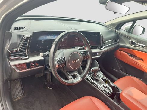 Used 2024 Kia Sportage SX FWD image 9
