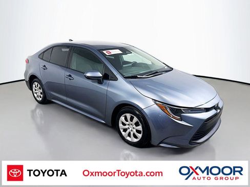 Used 2024 Toyota Corolla LE image 1