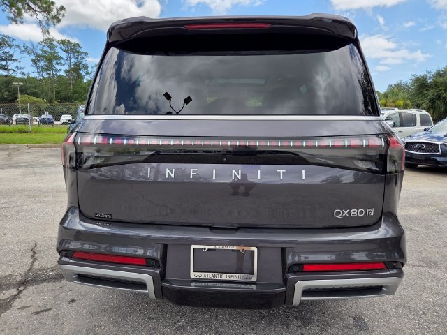 Certified 2026 INFINITI QX80 Luxe w/ Cargo Package AWD/4WD image 6