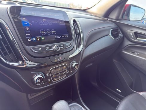 Used 2024 Chevrolet Equinox RS w/ RS Leather Package image 21