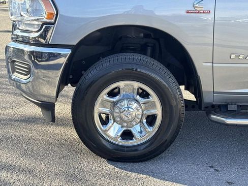 Used 2022 RAM 2500 Tradesman w/ Chrome Appearance Group image 8