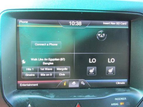 Used 2015 Ford Explorer XLT w/ Equipment Group 202A image 19