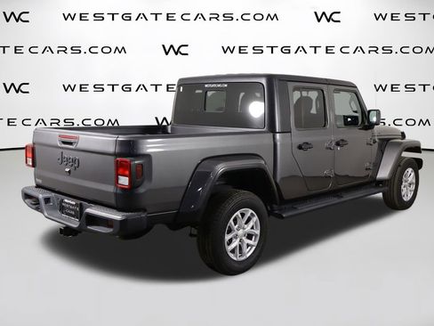 Used 2023 Jeep Gladiator Sport AWD/4WD image 46
