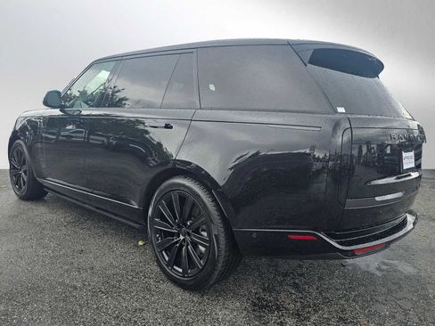 Used 2026 Land Rover Range Rover Long Wheelbase SE AWD/4WD image 3