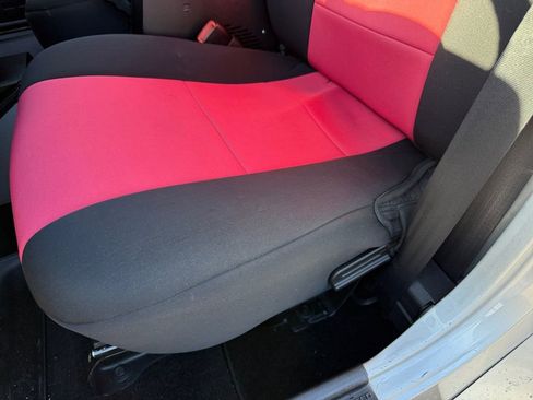 Used 2003 Jeep Wrangler X image 13