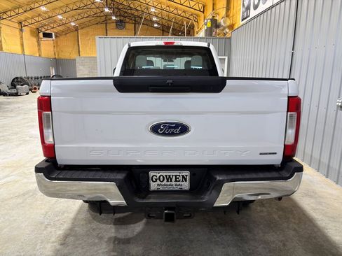 Used 2019 Ford F250 XL w/ Power Equipment Group image 8
