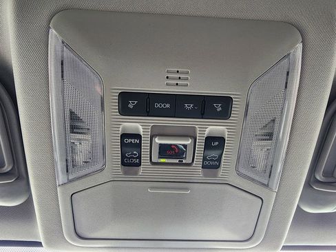 Used 2025 Toyota RAV4 XLE w/ Convenience Package FWD image 22