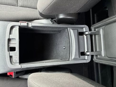 Used 2019 Dodge Durango SXT image 25