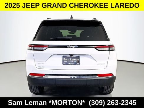 New 2025 Jeep Grand Cherokee Laredo image 6