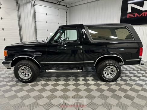 Used 1989 Ford Bronco image 2