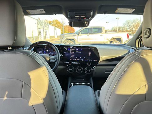 Certified 2025 Chevrolet Blazer EV SS image 20