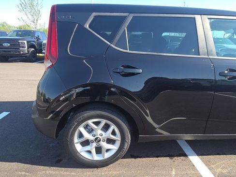 Used 2020 Kia Soul S FWD image 7