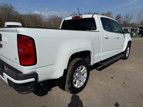 Used 2018 Chevrolet Colorado LT AWD/4WD image 11
