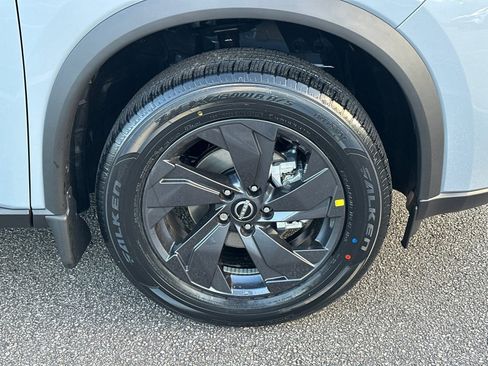 New 2026 Nissan Rogue SV image 12