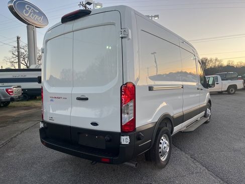 New 2024 Ford Transit 250 148 Medium Roof Extended AWD image 5