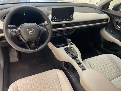 Certified 2024 Honda HR-V LX image 17