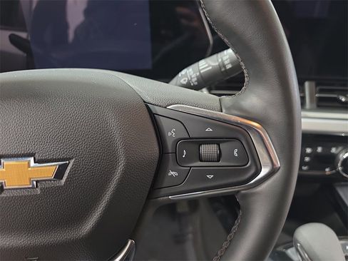 Used 2024 Chevrolet Trax LT w/ Driver Confidence Package image 17