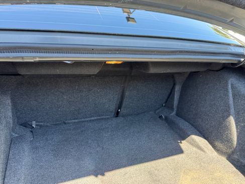 Used 2019 Dodge Challenger R/T Scat Pack w/ 1320 Drag Pack RWD image 17