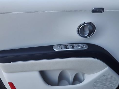 Certified 2026 Hyundai Palisade Calligraphy AWD/4WD image 17