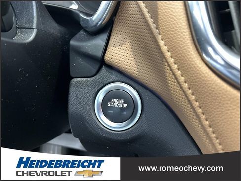 Used 2019 Chevrolet Equinox Premier image 27