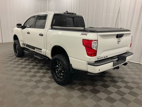 Used 2023 Nissan Titan SV w/ Accessory Utility Package image 4