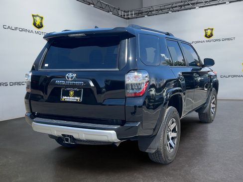 Used 2019 Toyota 4Runner TRD Off-Road AWD/4WD image 5