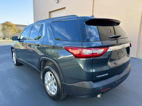 Used 2019 Chevrolet Traverse LT w/ LPO, Floor Liner Package FWD image 14