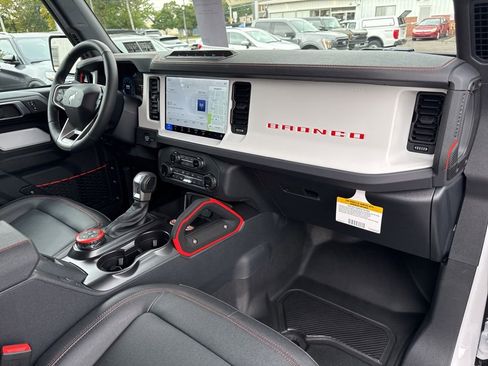 New 2025 Ford Bronco Stroppe Edition image 17