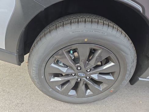 New 2025 Subaru Outback Onyx Edition image 4