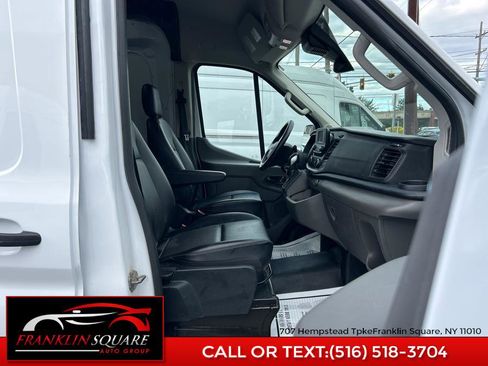Used 2022 Ford Transit 250 Medium Roof image 21